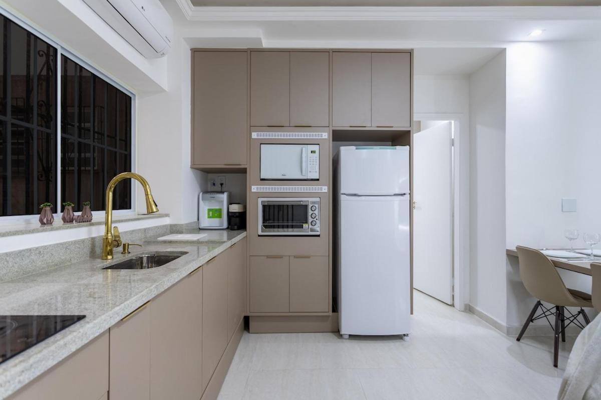 Apartment In Ipanema, *